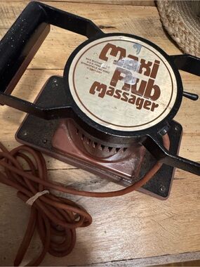 Maxi Rub Variable Speed Massager